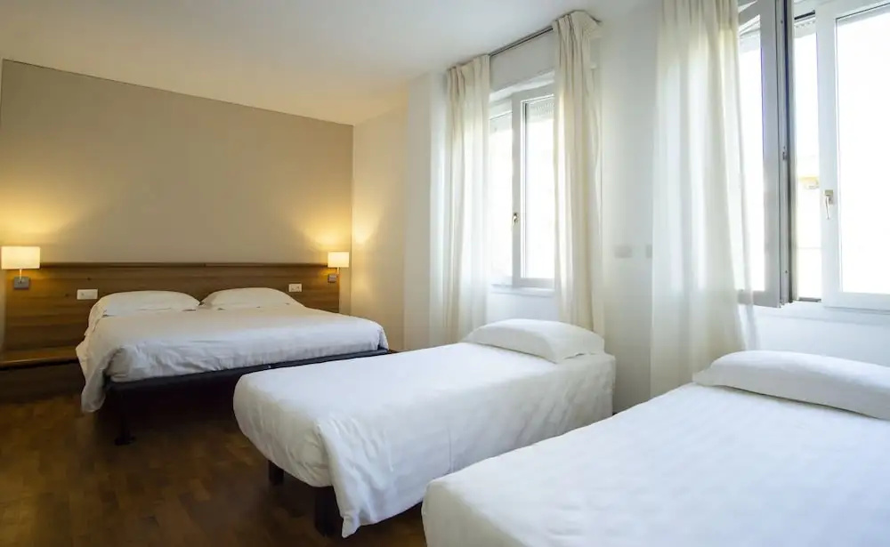 Hotel Mistral 2 - Chambres
