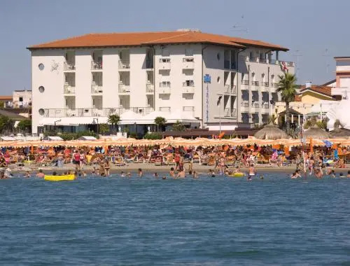 Beach & Waterfront