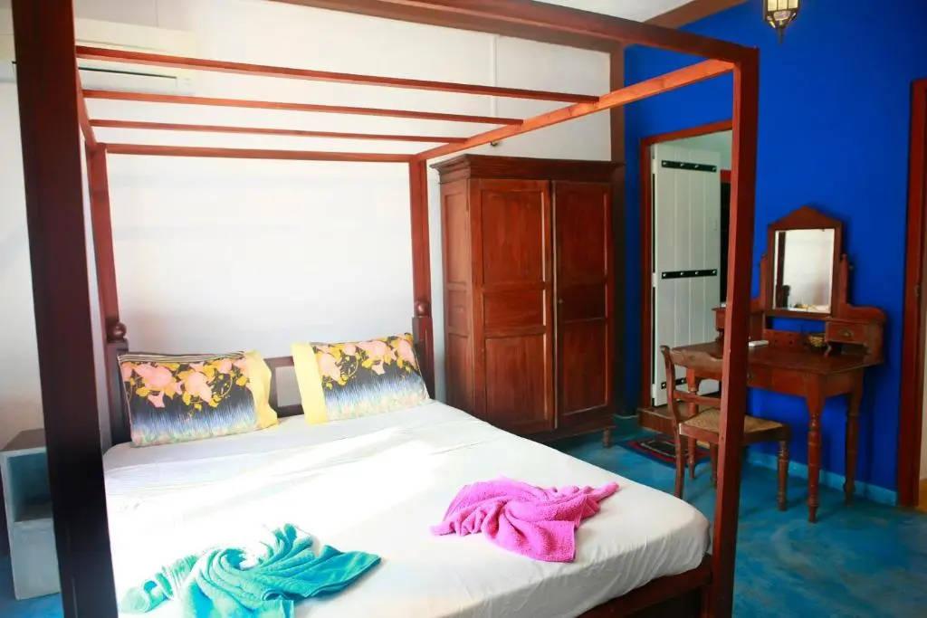 Standard Double room with balcony (full double bed)