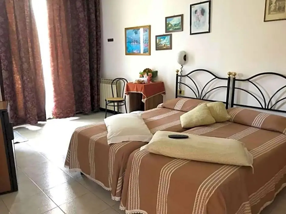 Hotel Ebe - Chambres