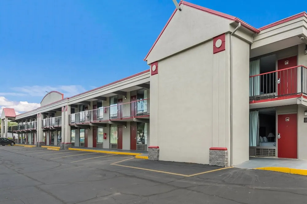 Days Inn Lenoir