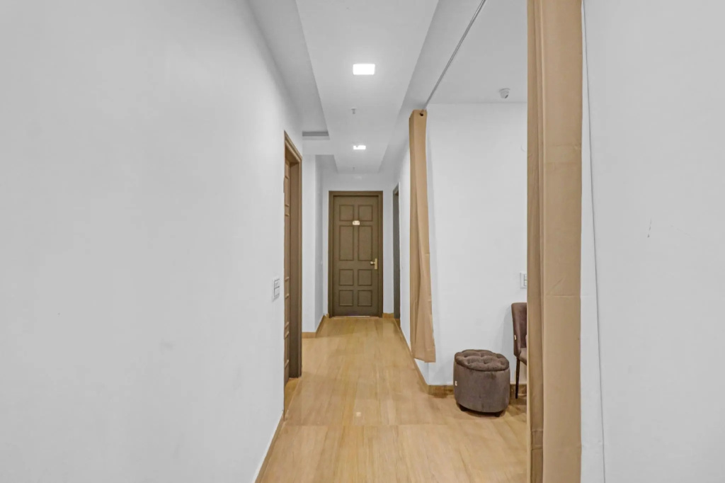 OYO Townhouse 654 MANNAT ROHINI