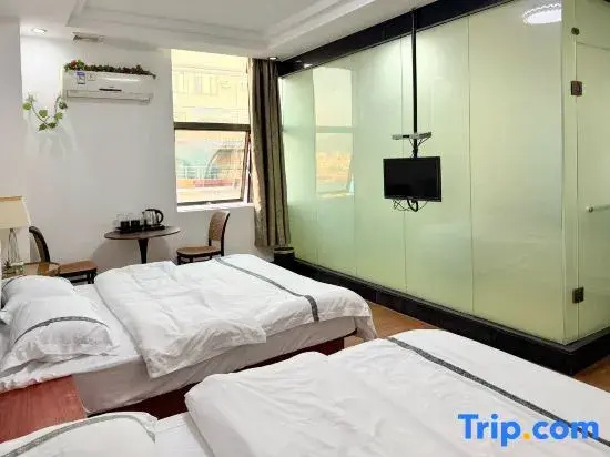 Deluxe Double room (twin beds)