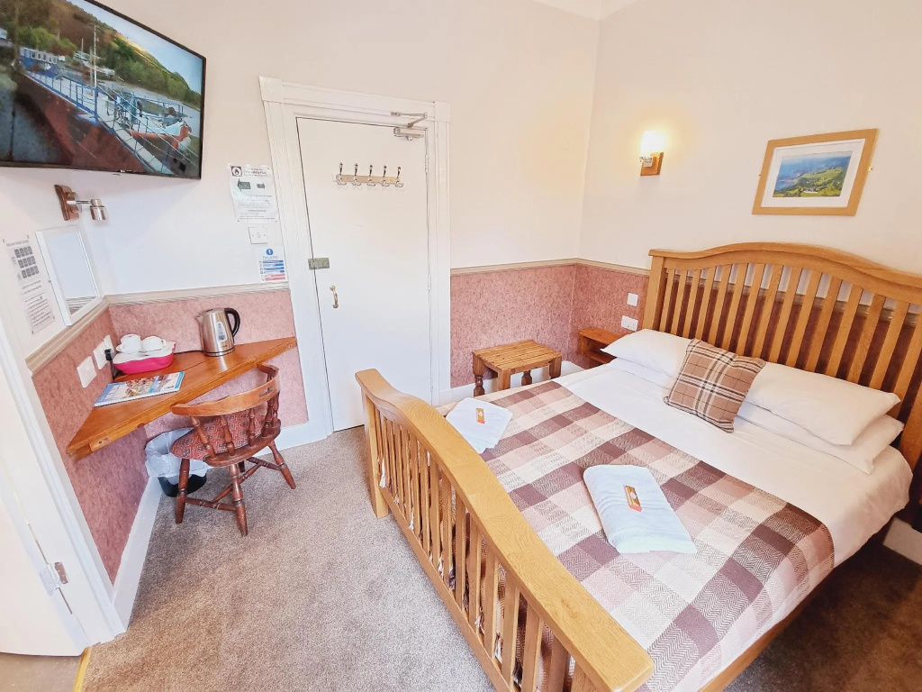 Standard Double room (full double bed)