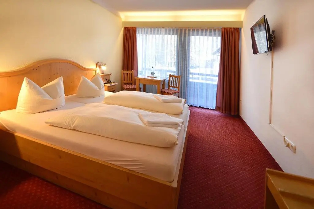 Gasthof Hotel zur Post - Chambres