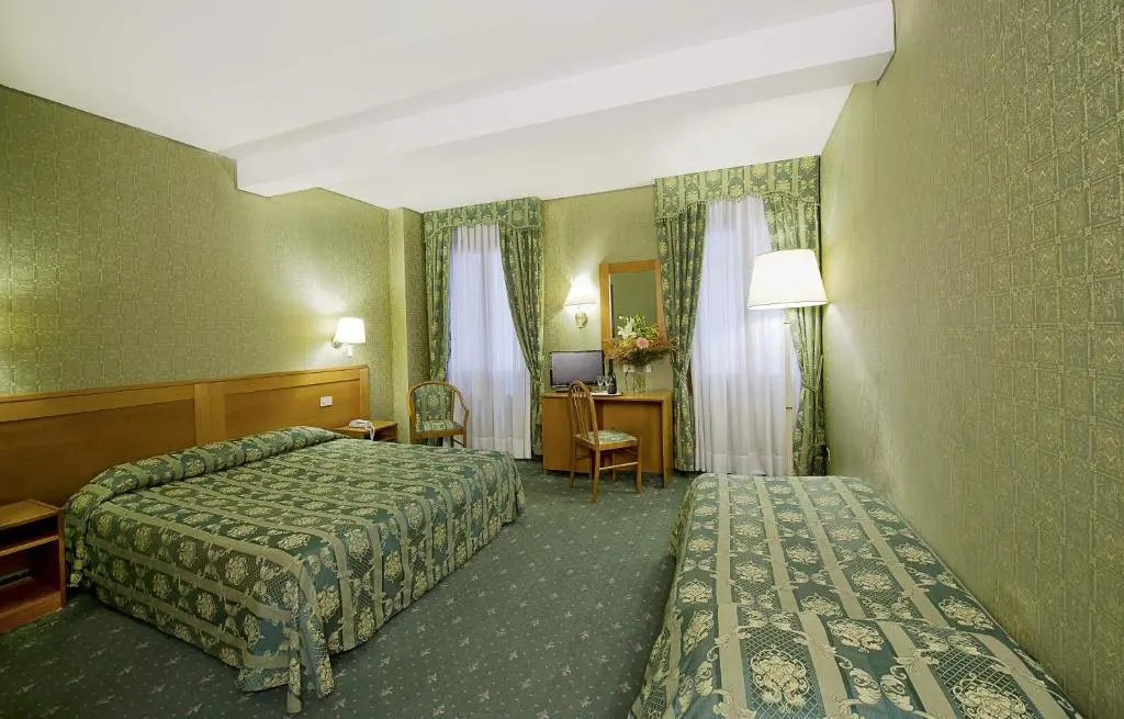 Hotel Nazionale - Chambres