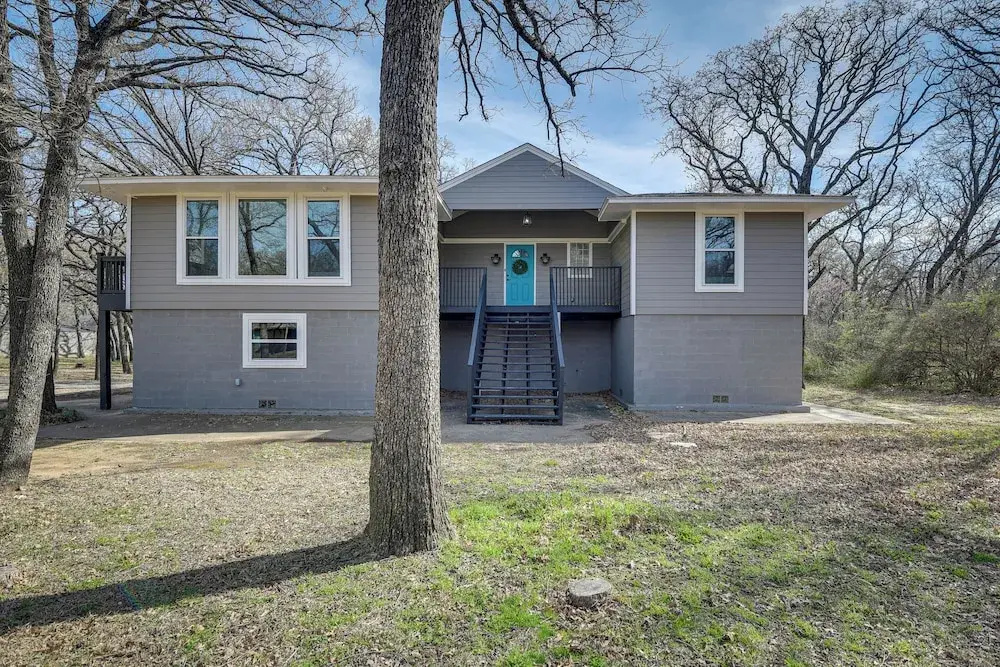 Modern Flower Mound Home < 2 Mi to River Walk