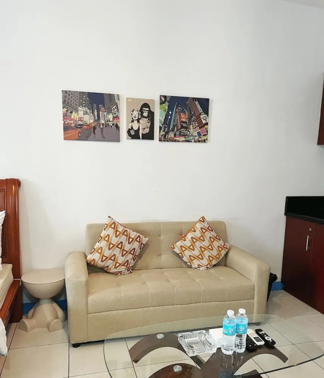 Comfort room