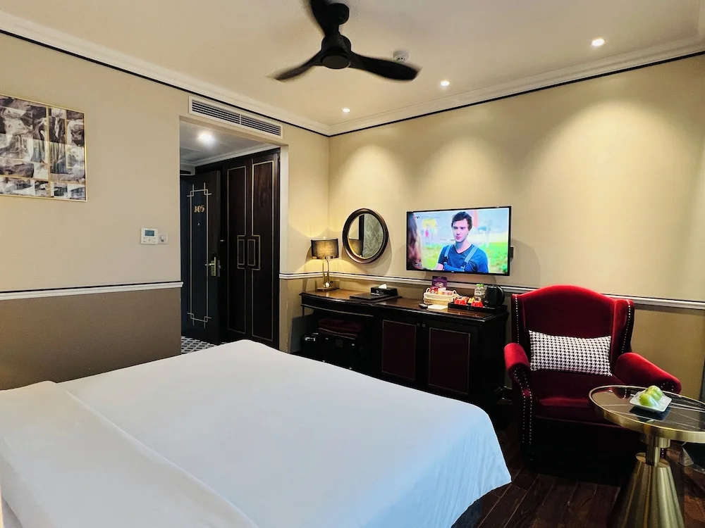 Отель Hotel du Monde Art в Ханое