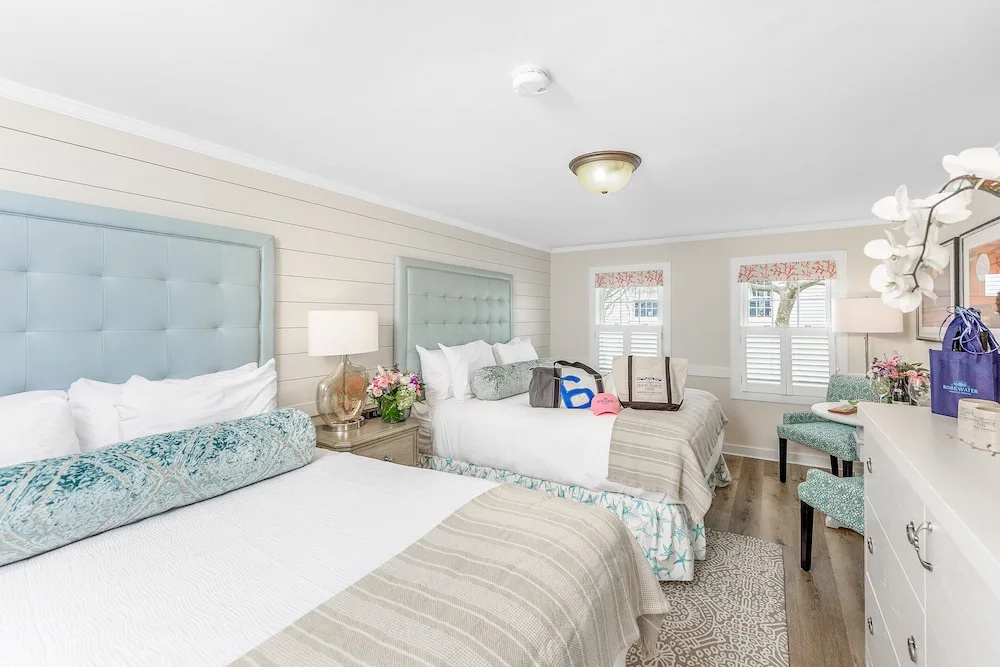 Premium Quadruple room with city view