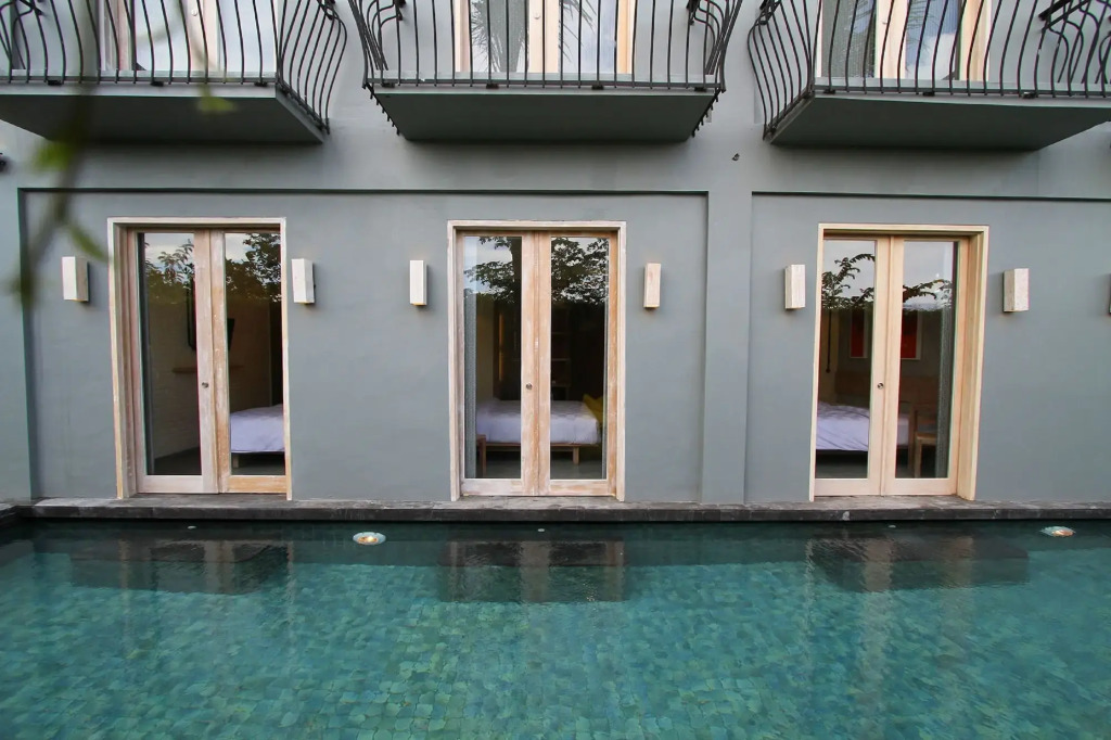 Frii Bali Echo Beach