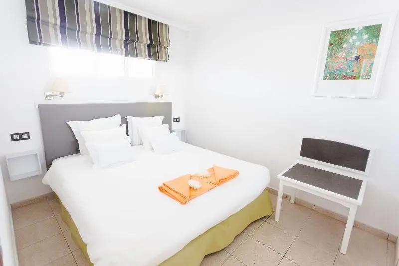 Atlantic Sun Beach - Chambres
