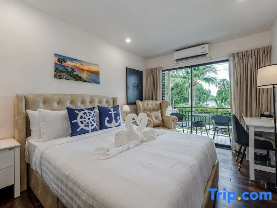 *Relax & Recharge –Steps from the Rawai Beach C201