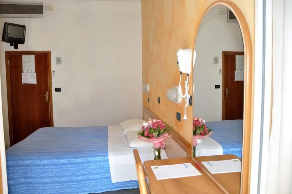 Hotel Abbondanza - Chambres