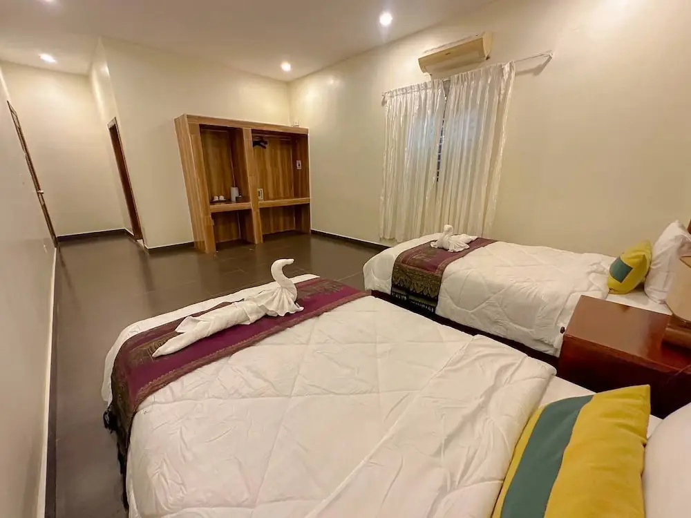 2 Bedrooms Economy Double room (twin beds)