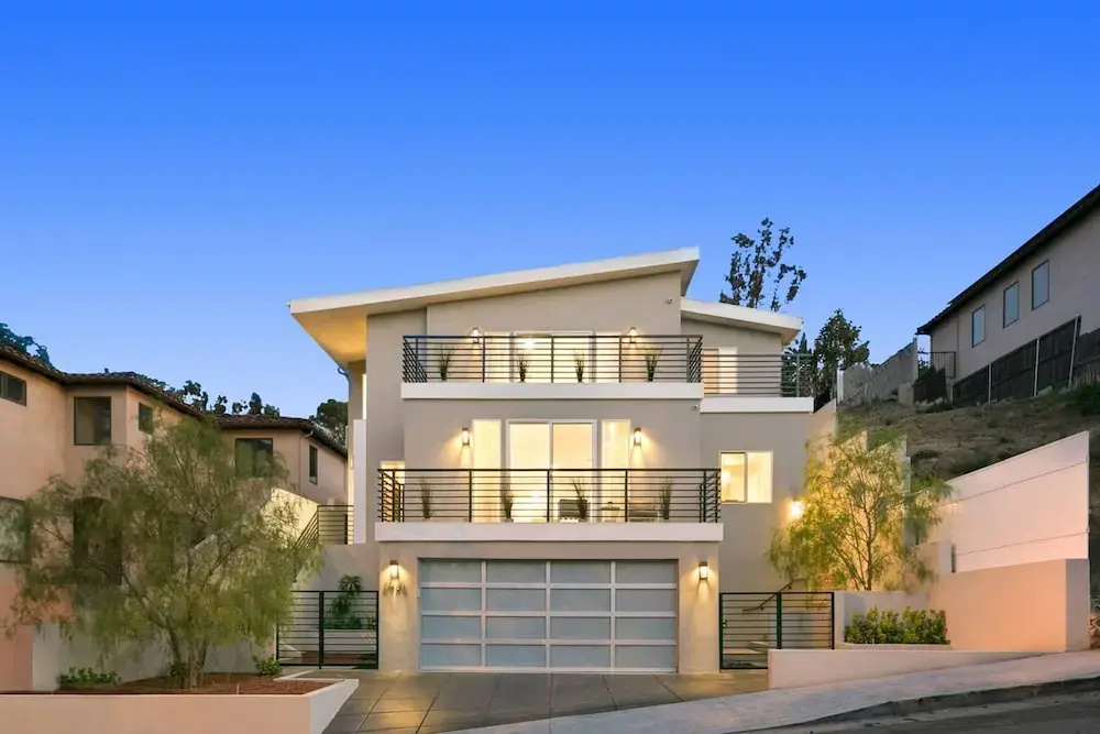 Hollywood Hills Heatpool BBQ Prime Location