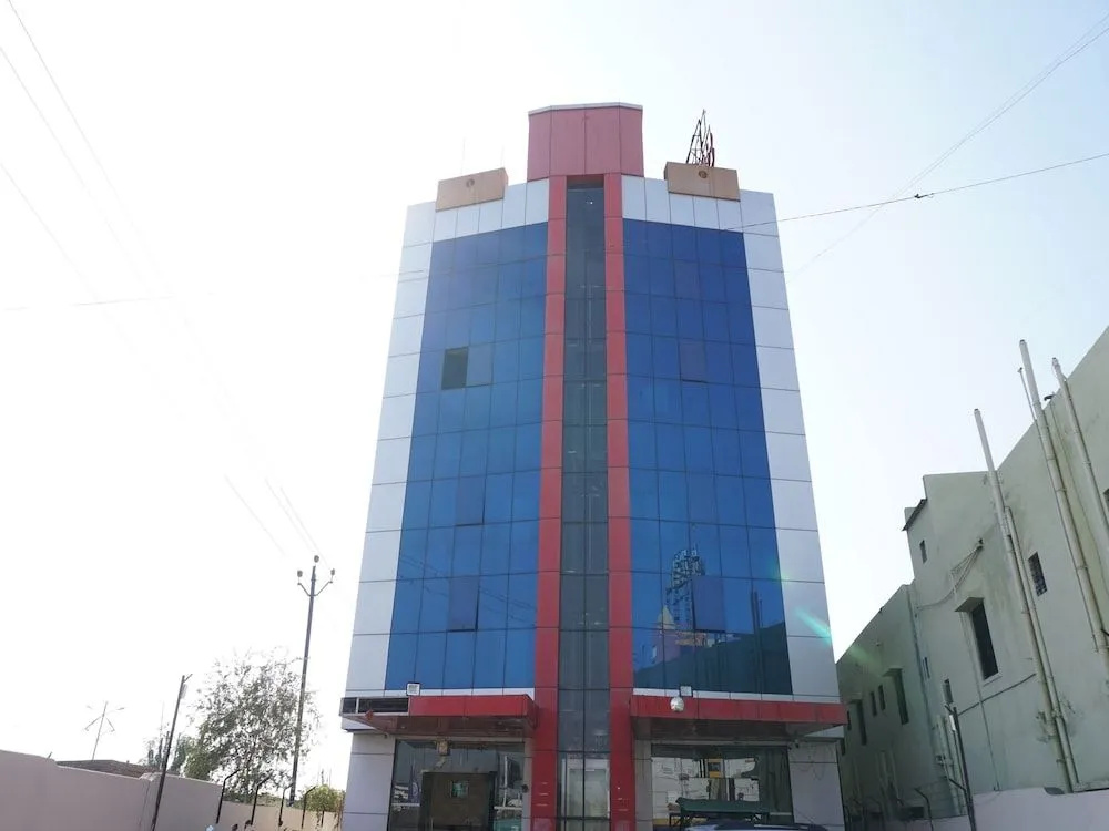 OYO 23193 Shiv Sai