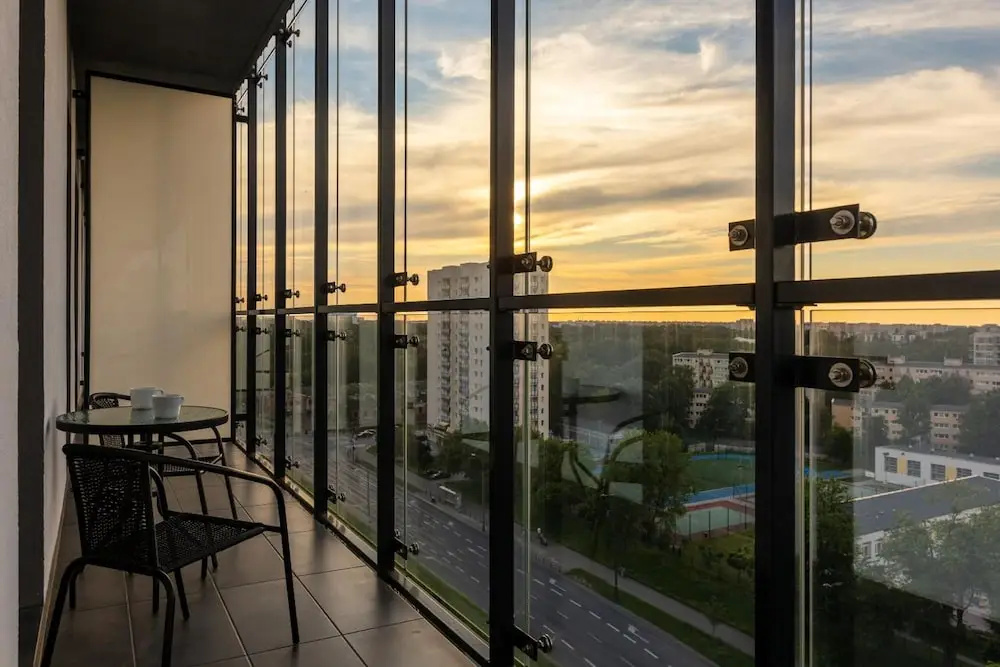 Balcony & Terrace