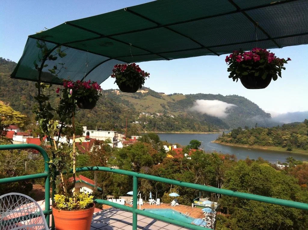 Balcony & Terrace