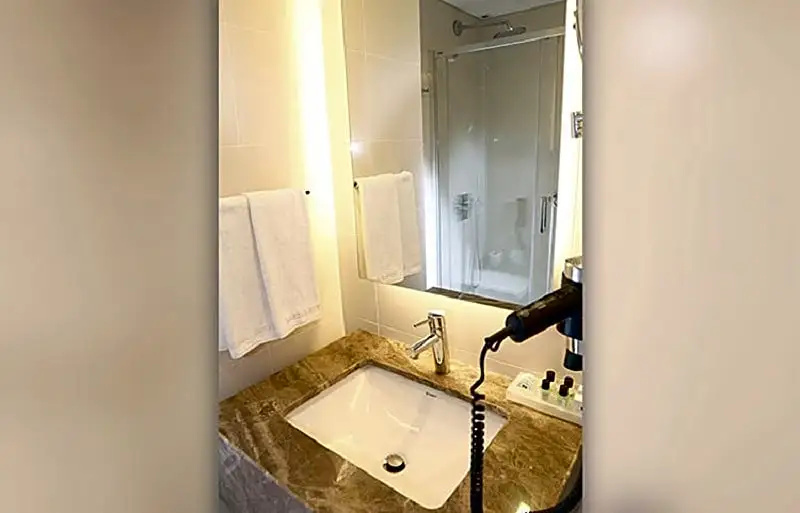 Marble Hotel - Chambres