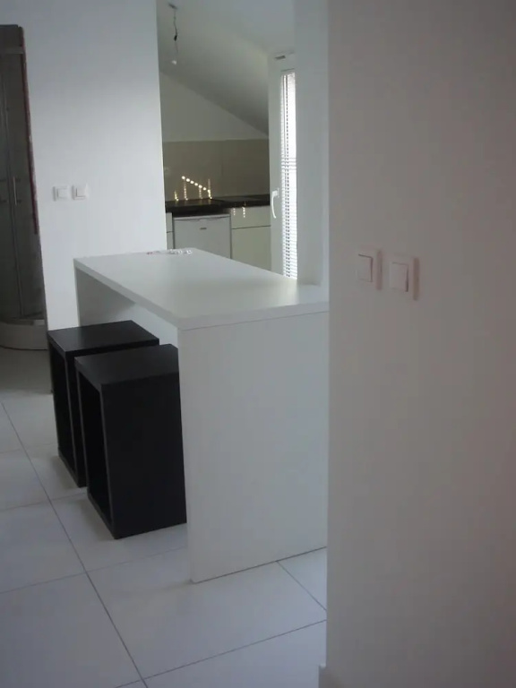 Studio with balcony and with garden view