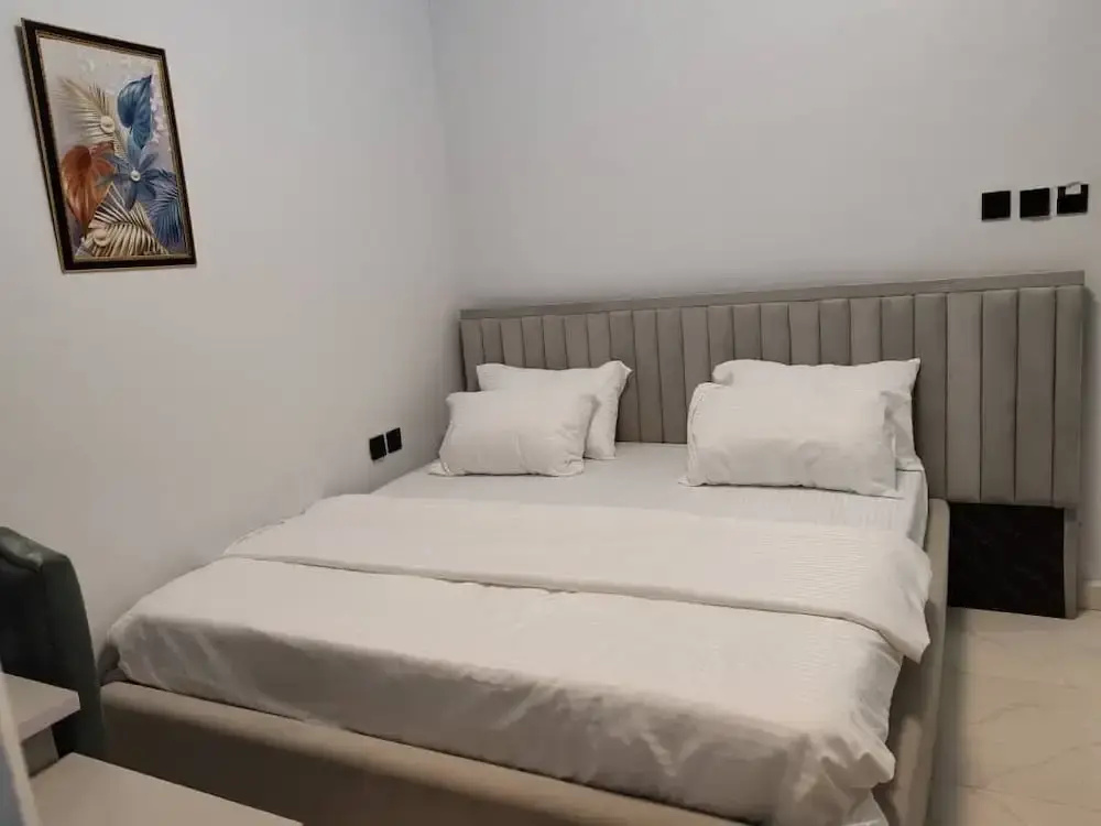 Earls Court Apartments & Executive Rooms