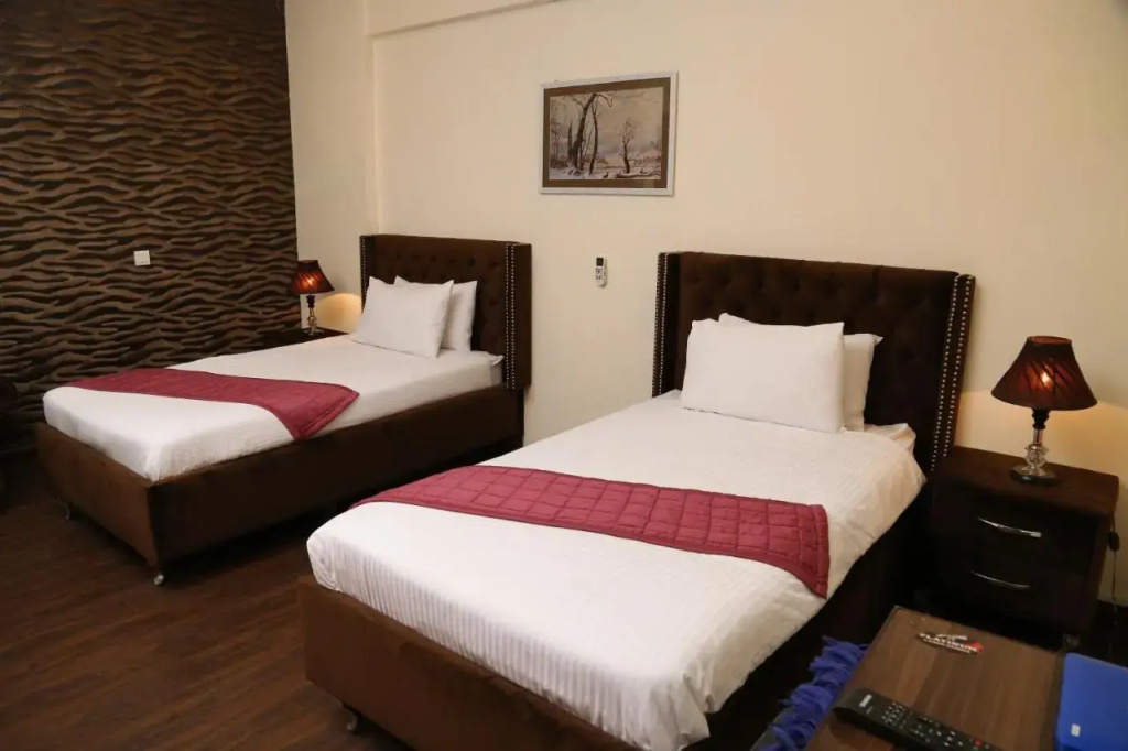The Westin Suites Hotel
