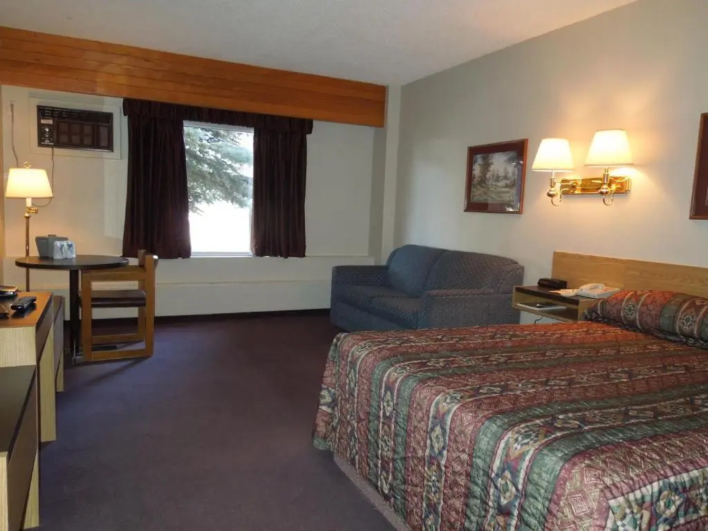 Standard Double room (full double bed)