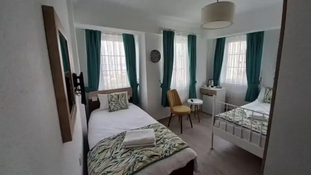 Comfort room