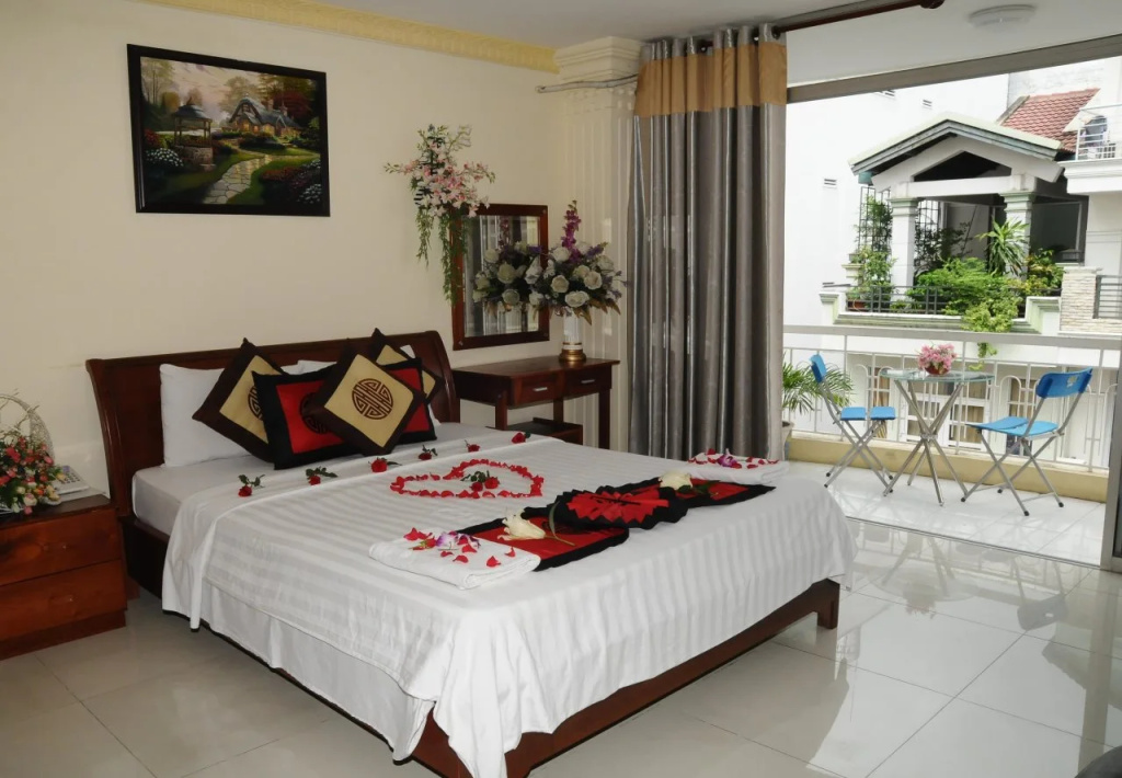 Balcony & Terrace