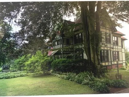 Allen House Inn