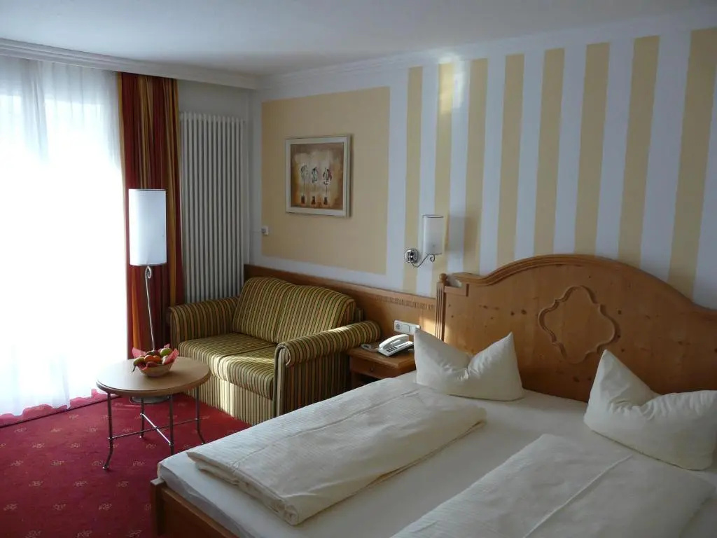 Hotel Roter Hahn - Bed & Breakfast - Chambres