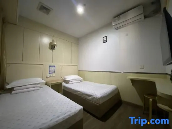 Standard Double room (twin beds)