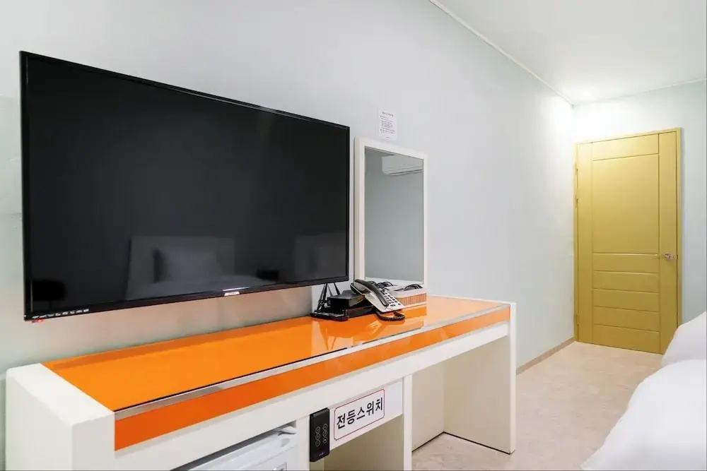 Deluxe Double room (twin beds)