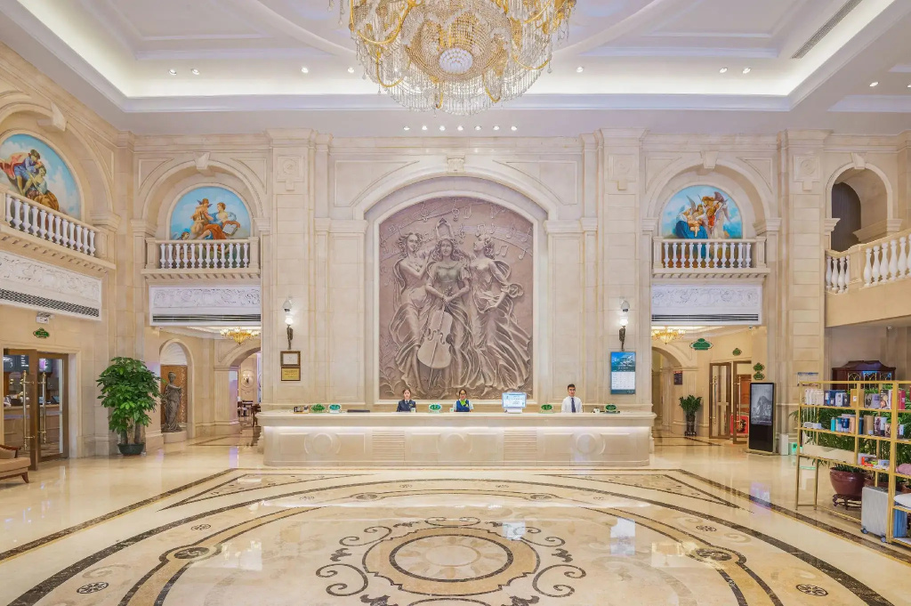 Vienna International Hotel Shenzhen North Station Branch