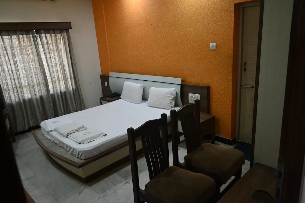 Hotel Ashlesh - Chambres