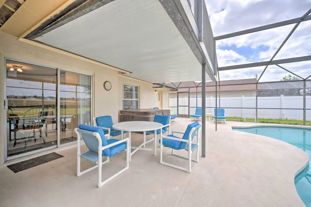 ~ 5 Mi to Theme Parks: Kissimmee Home w/ Pool