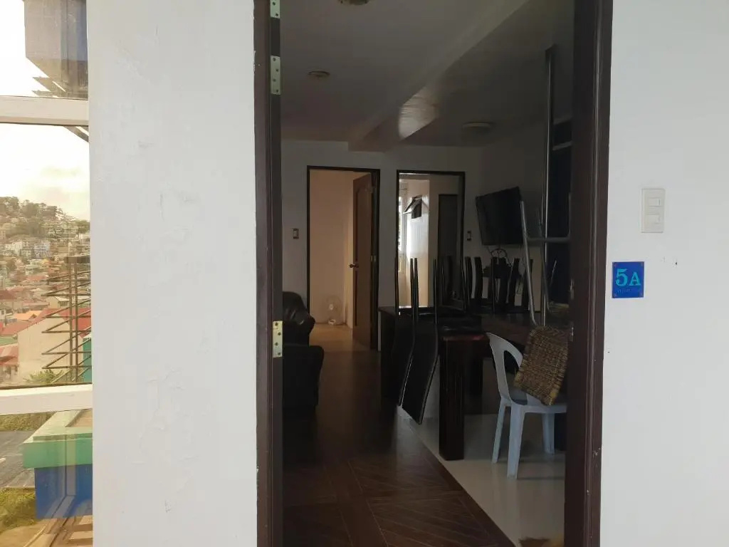 3 Bedrooms Apartment