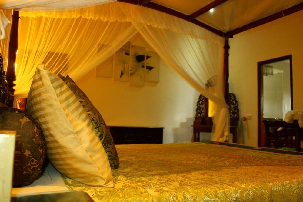 Asian Jewel Boutique Hotel