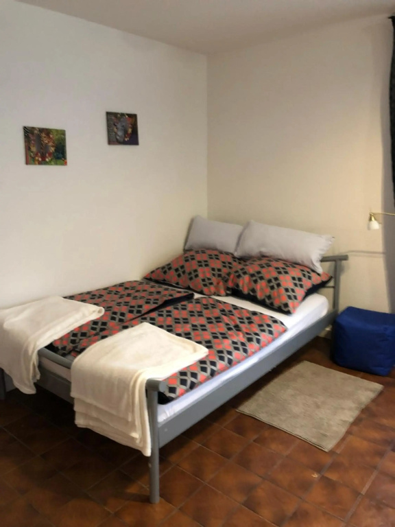 1 Zimmer Appartment, OG rechts, 108 A