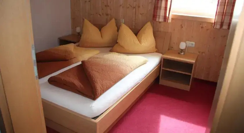 Haus Lutea