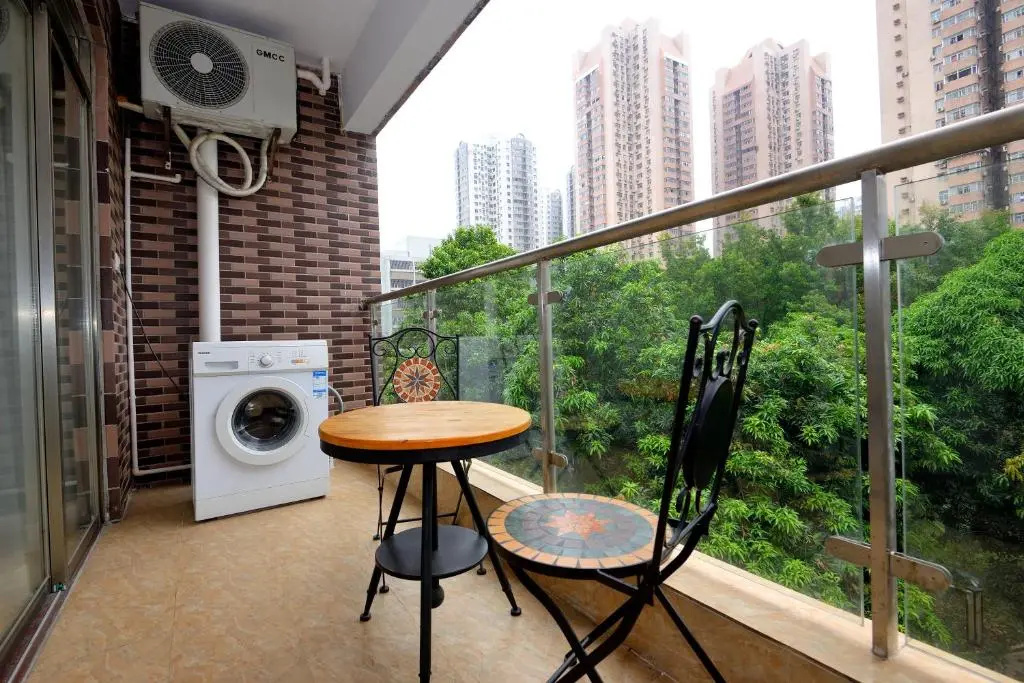 Balcony & Terrace