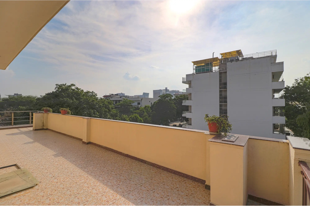 FabHotel Rivlet Premium