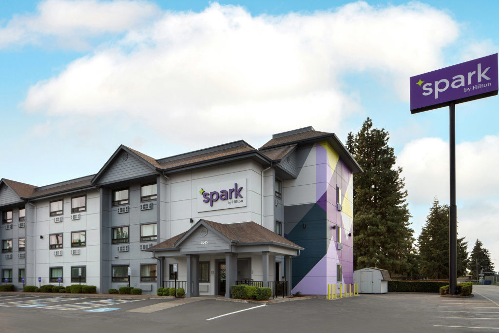 Spark by Hilton Springfield Eugene