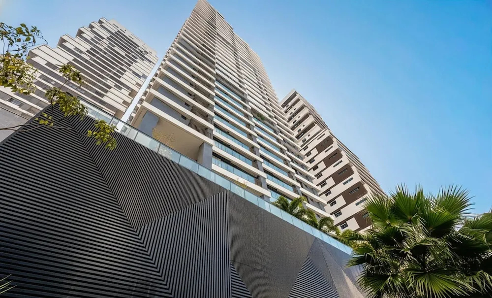 Apts in a Condo. w/ Pool, a few Steps fr/ Vaca Brava Park - Obds