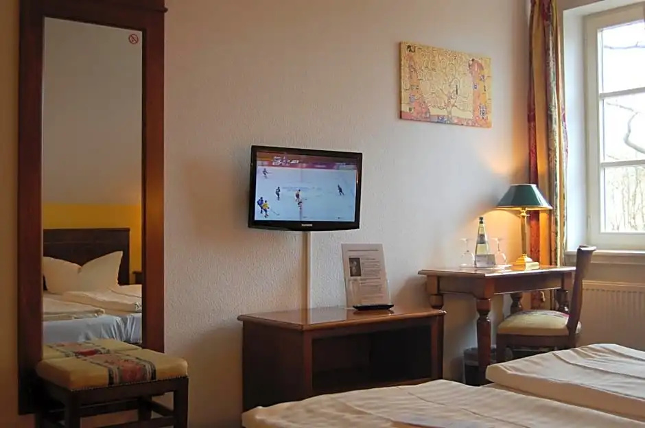 Hotel Königin Olga - Chambres