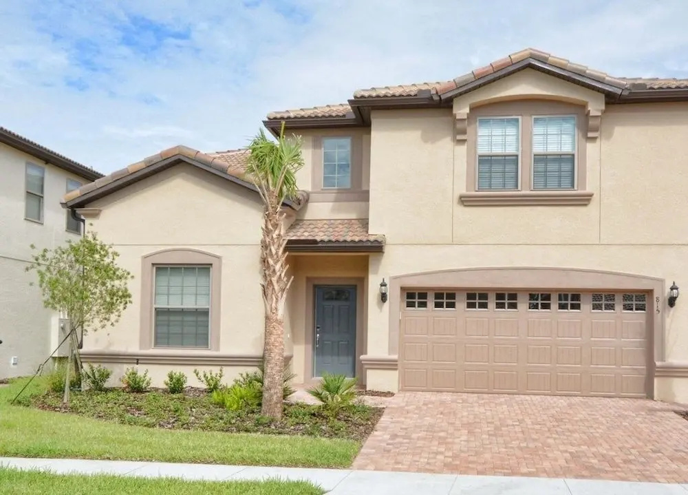 Windsor at Westside-8 Bedrooms House W/pool-3711ww Home by Redawning