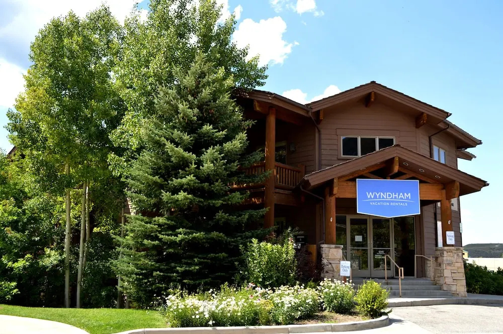 Town Pointe by Wyndham Vacation Rentals
