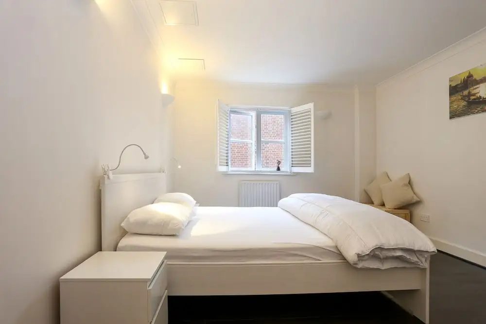 1 Bedroom Flat with Free WiFi - East London
