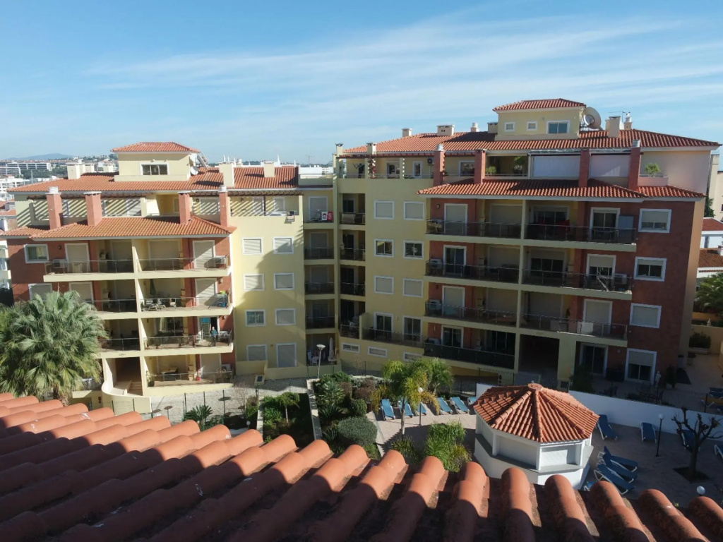 C07 - 3 Bed Penthouse in Lagos